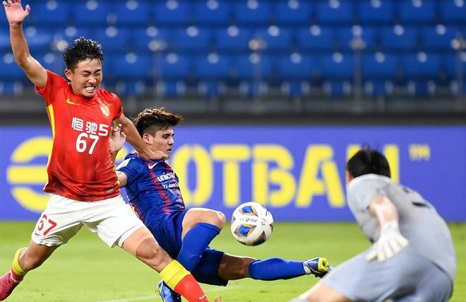 包含亚冠赛后走向成谜，AC米兰回应争议，球迷炸锅，训练强度明显提升的词条-爱游戏